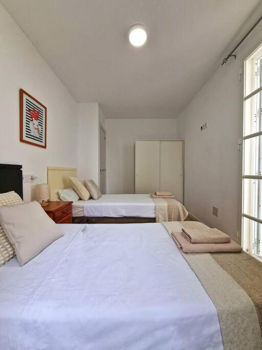 Encantador Duplex Para 6 A 1 Minuto De La Playa Benalmádena Exteriör bild