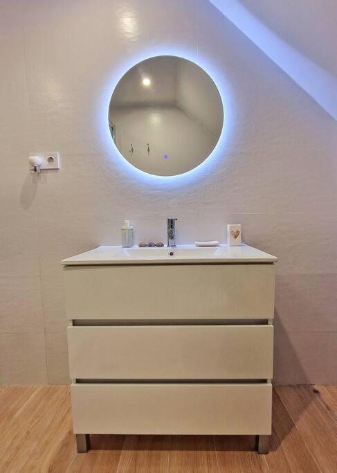 Encantador Duplex Para 6 A 1 Minuto De La Playa Benalmádena Exteriör bild