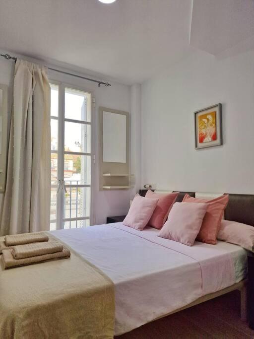 Encantador Duplex Para 6 A 1 Minuto De La Playa Benalmádena Exteriör bild