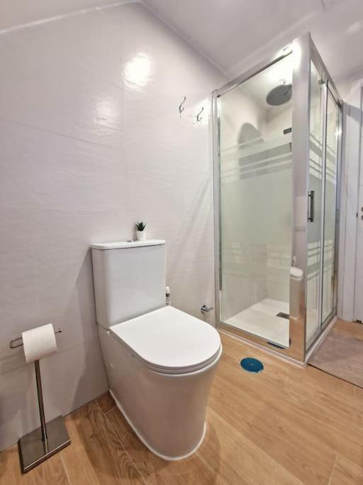 Encantador Duplex Para 6 A 1 Minuto De La Playa Benalmádena Exteriör bild