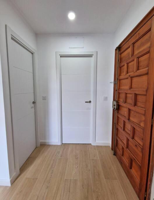 Encantador Duplex Para 6 A 1 Minuto De La Playa Benalmádena Exteriör bild
